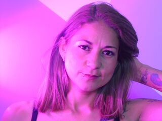 fingering girl webcam picture IsabellaBaker