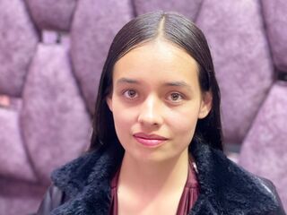 camporn live IssaMontenegro