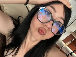 fingering girl IvvyStorm