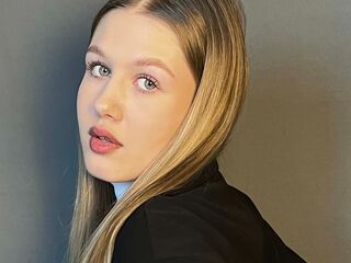 bedroom webcam JoycelynDoctor