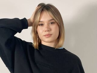 fingering cam slut JoyeLatin