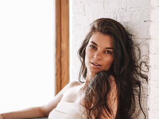 camslut topless JuliaFote