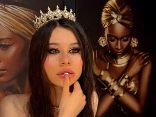 cam girl playing with vibrator KarenEstrada