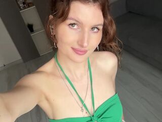adult hardcore cam KarmenZeinert