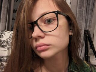 webcamgirl chatroom KeeleyCaryl