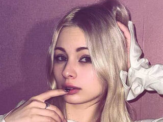 jasmin nude chatroom KylieMcMiller