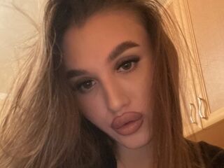 nude cam girl picture KyraVictorine