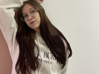 naked cam girl LaunaRechtzigel