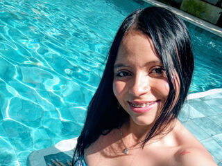 cam hooker LauraVelle