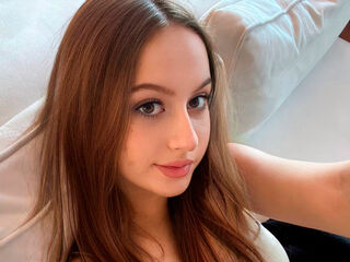 cyber sex cams LaurenSaintie