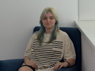 chatroom cam LauriMagnie