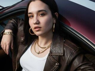 naked girl with cam fingering LeraMednis