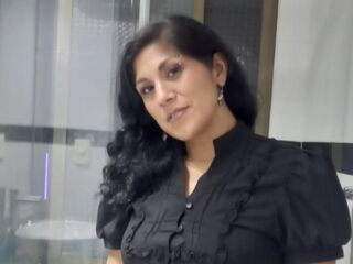 free chatroom LiaClarson