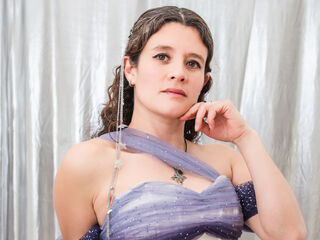 cam girl spreading pussy LiaSannin