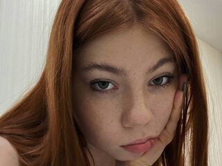 naked camgirl picture LilianBarfield
