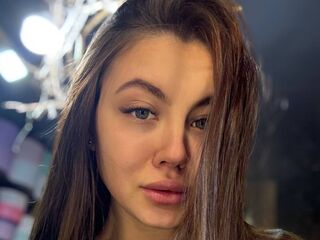 chatroom webcam photo LinNova