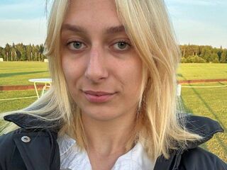 naughty chatroom LindaLeem