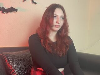 girl webcamsex LindaMarrier