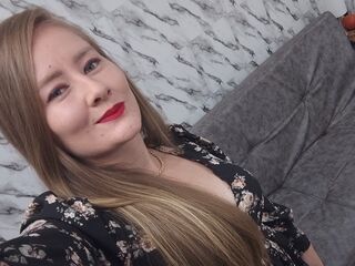 naughty cam girl masturbating with dildo LizzMyers