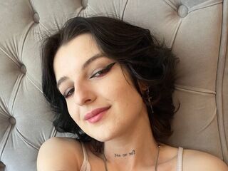 cam strip tease LynnMartin
