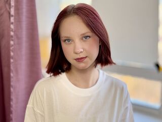 hot strip tease cam MaisieMundhenk