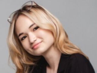 camgirl spreading pussy MalissaBickett