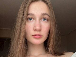 cam slut picture MarcelineLeja