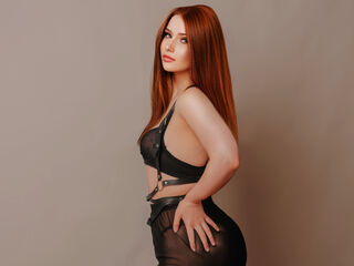 beautiful cam girl MarieKaey