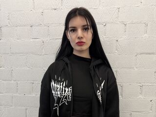 adult webcam chat room MaryettaBurgees