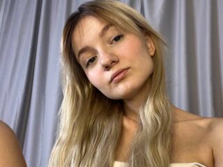 free sex cam MaureenEmily