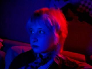 camgirl fingering wet pussy MayLeaf