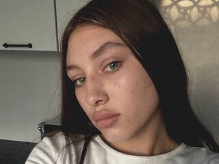 cam girl masturbating with vibrator MeganGarney