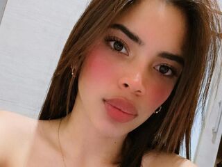 camwhore masturbating with vibrator MeliCarson