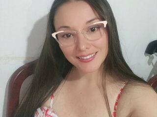 webcam chat MelyAustin