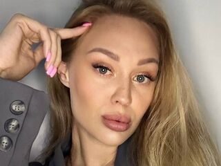 fingering webcamgirl picture MiaGracey