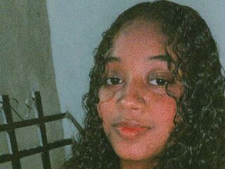 naked camgirl masturbating with dildo MicheLeiv