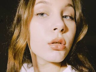 beautiful webcam girl MilaWillson