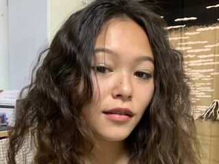 cam girl masturbating with sextoy MildaCastillio
