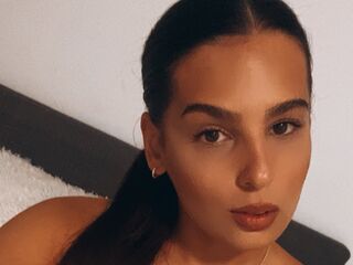 camgirl livesex MillieDenver