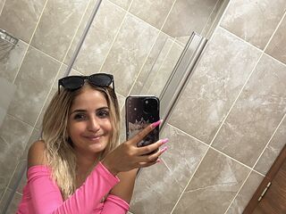 camgirl live porn MiriamMery