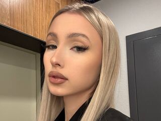 camgirl spreading pussy MyongDegado