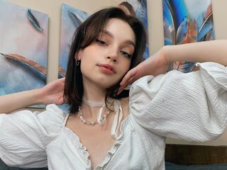 nude webcamgirl pic NanaOsaka