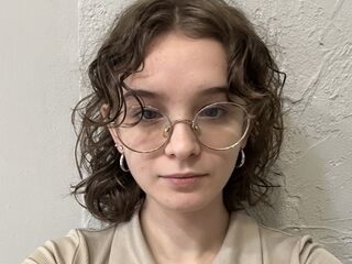 webcam live show NicoleAvis