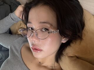 webcam striptease NoraSuzuki