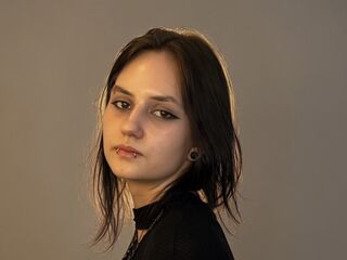 live sex picture OmaMckeithen