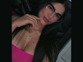 adult free chat PamelaEvanz