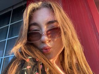 camgirl masturbating with sextoy PatrickBriley