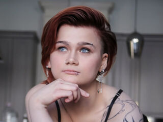 adult live webcam PeachAveline