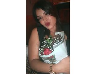 girl cam naked PriyaTiwari