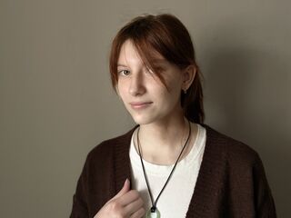 naked girl with cam masturbating RenataLaughner